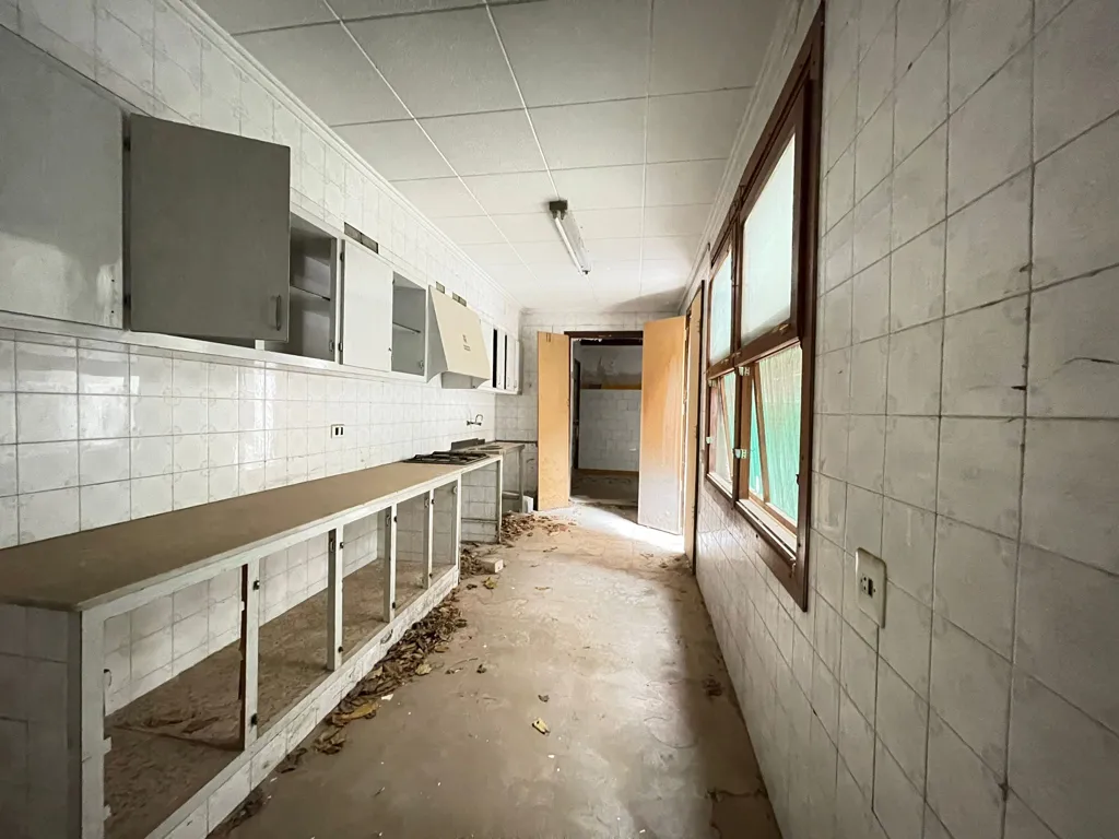 Köök - 1-Bedroom House for Renovation in Elda
