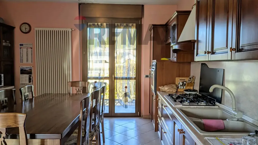Appartement 4 pièces à IT