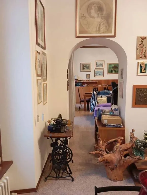 hallway_entrance