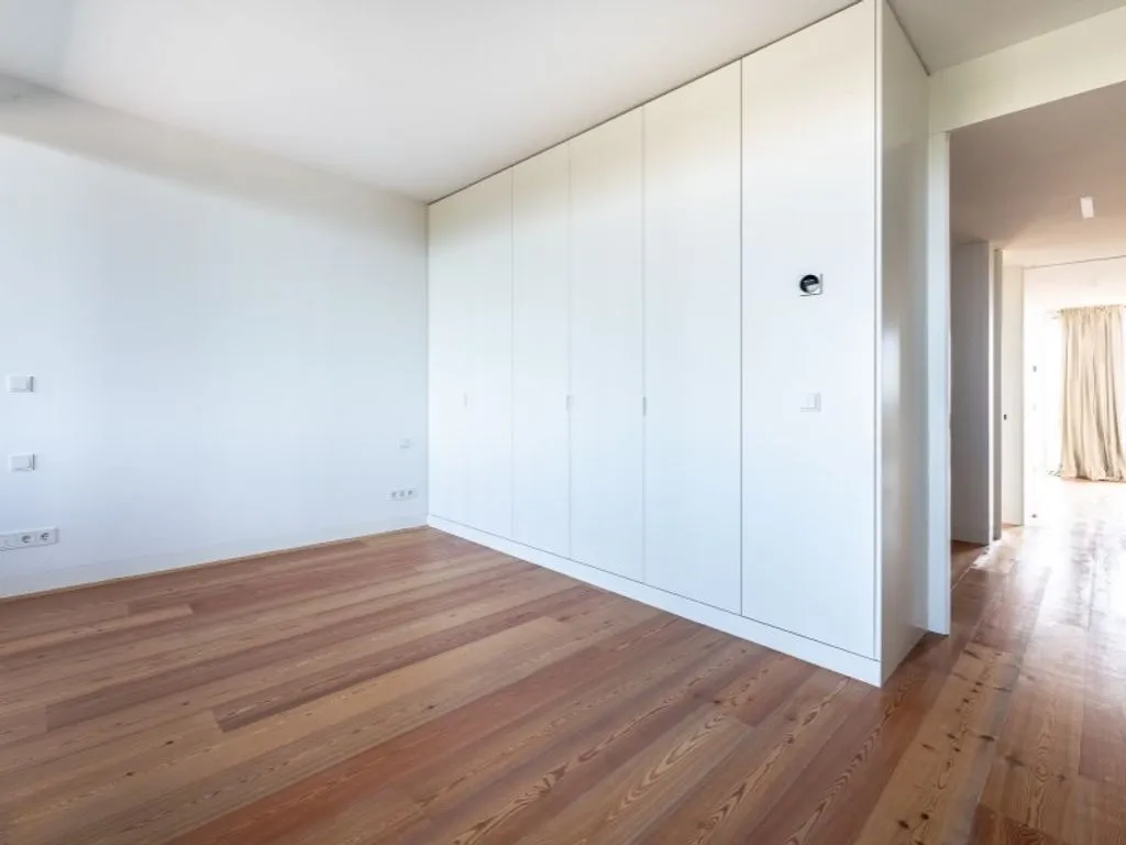 Pièces - Luxury Penthouse with Ocean View in Cascais