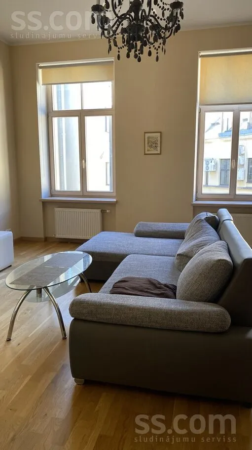 Elutuba - 2-Bedroom Apartment with Balcony in Riga Centre