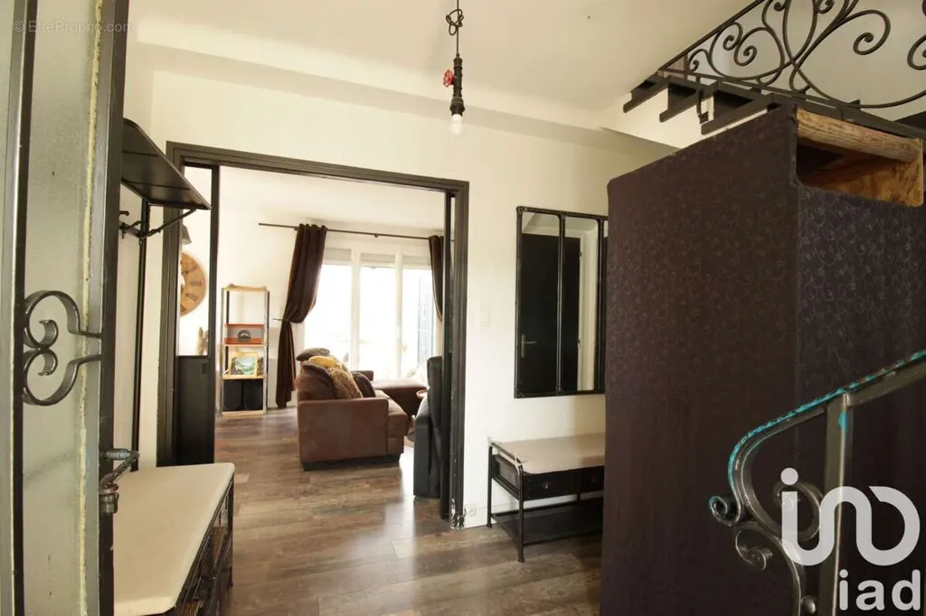 Rooms - House with Pool and Balcony in Saint-Cyprien