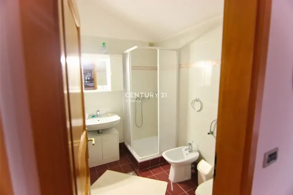Bagni - Stone Villa with Pool in Pomjan, Koper