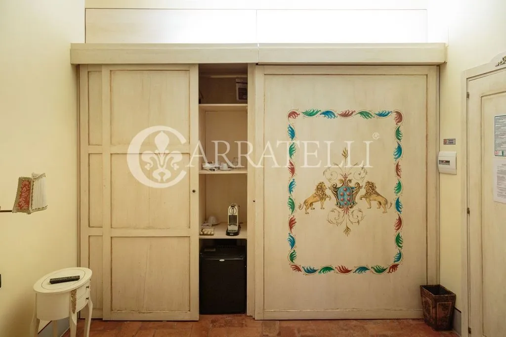 Entrée - Renovated Flat with Two Kitchens in Florence
