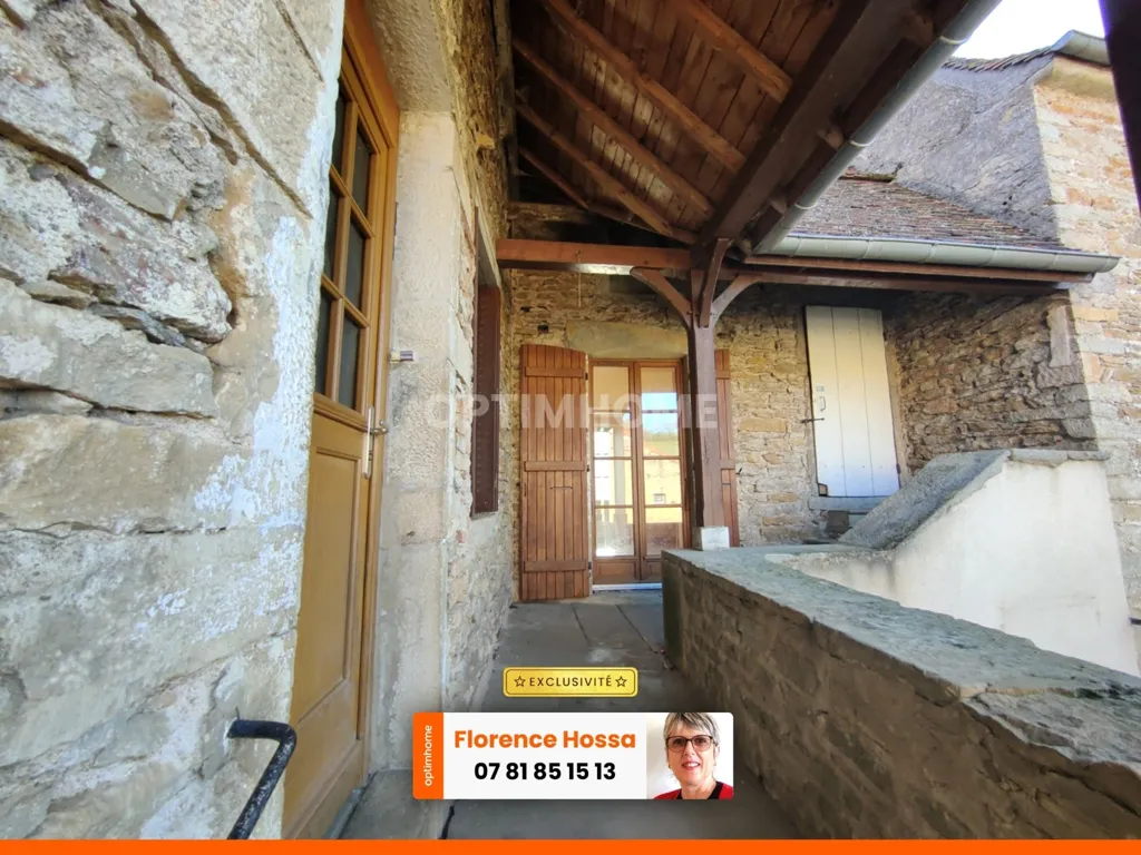 Terrass - Authentic Stone House in Genouilly