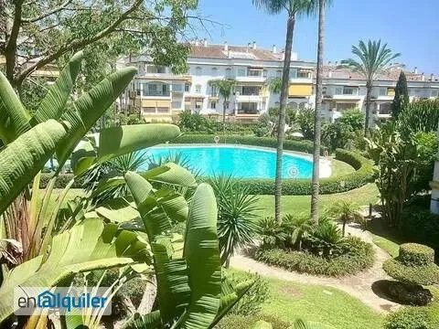 Garden - Apartment with Pool on Bulevar Ashmawi, Marbella