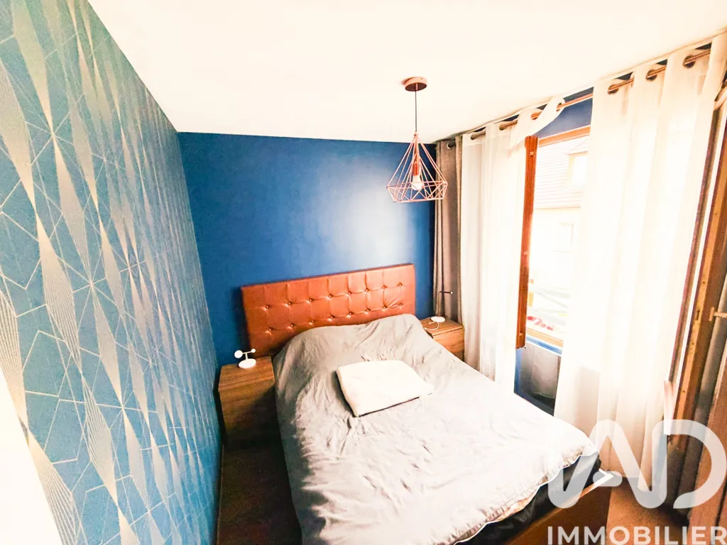 Chambres - Appartement T2 avec Parking à Claye-Souilly