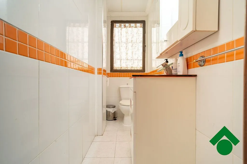 Vannitoad - Terraced House with Terrace in Atarfe