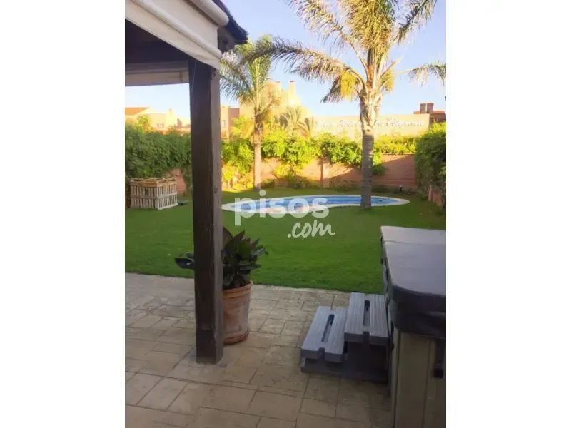 Jardin - Linked Chalet with Sea View in Estepona