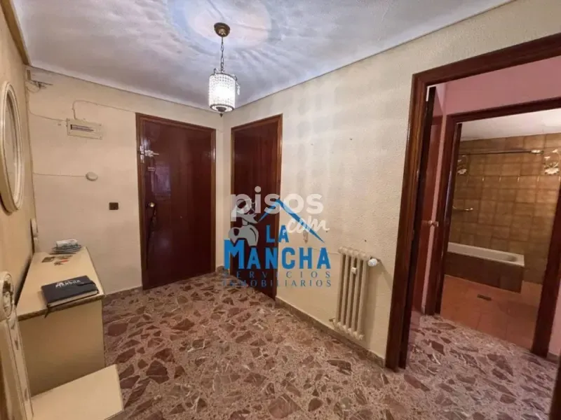 hallway_entrance