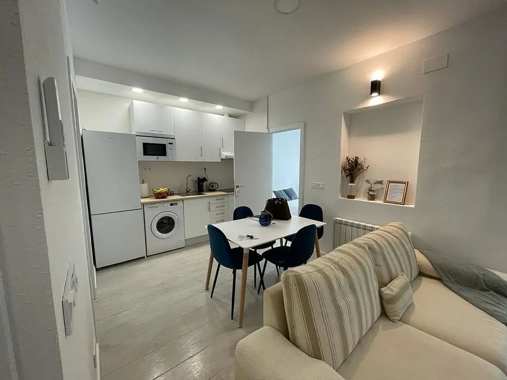 Séjour - Furnished Flat with Air Conditioning in Salamanca
