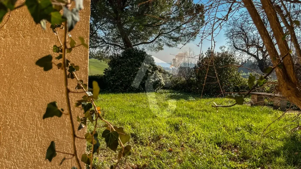 Aed - Rustic House with Private Garden in Jesi