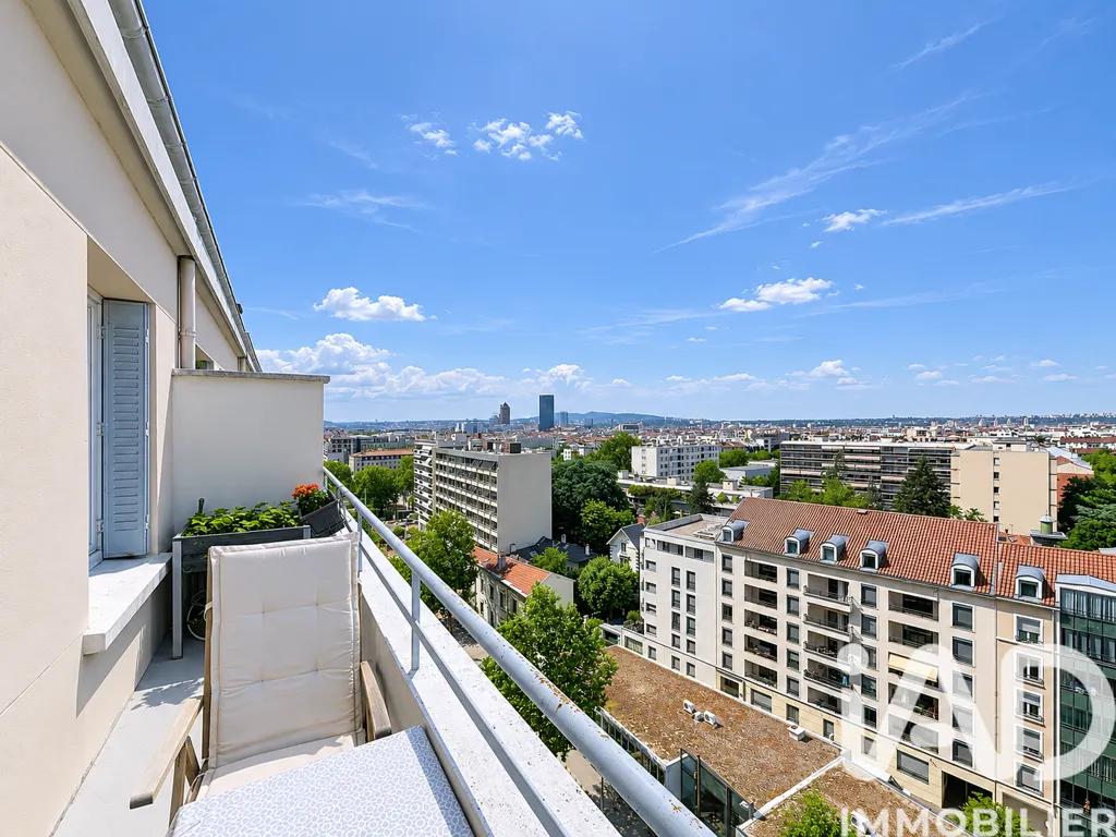 Balcone - Apartment with Panoramic View in Lyon-8e