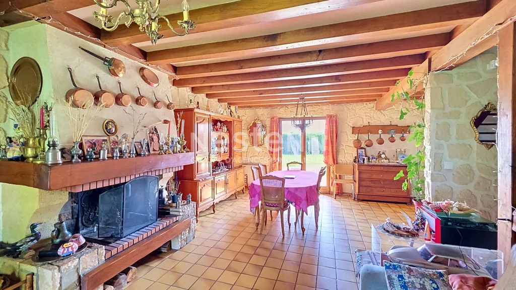 Söögituba - Character House with Garden in Marcé