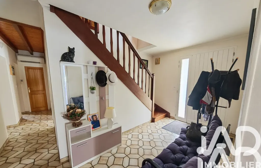 Ingresso - Family House with Pool in Cestas