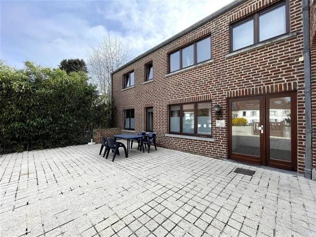 Välivaade - First Floor Flat with Parking in Grez-Doiceau