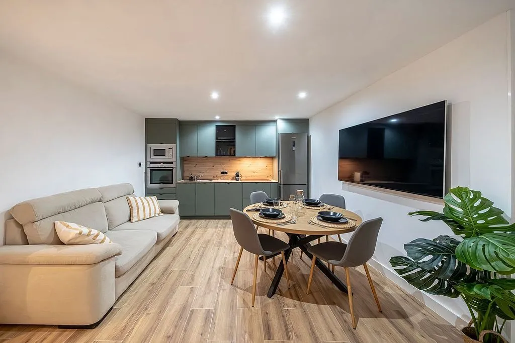 Elutuba - Modern Flat with Air Conditioning in Madrid Centre