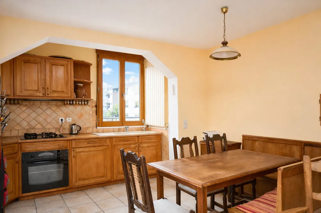 Salle à manger - Maison de Charme avec Dépendance à Chatou