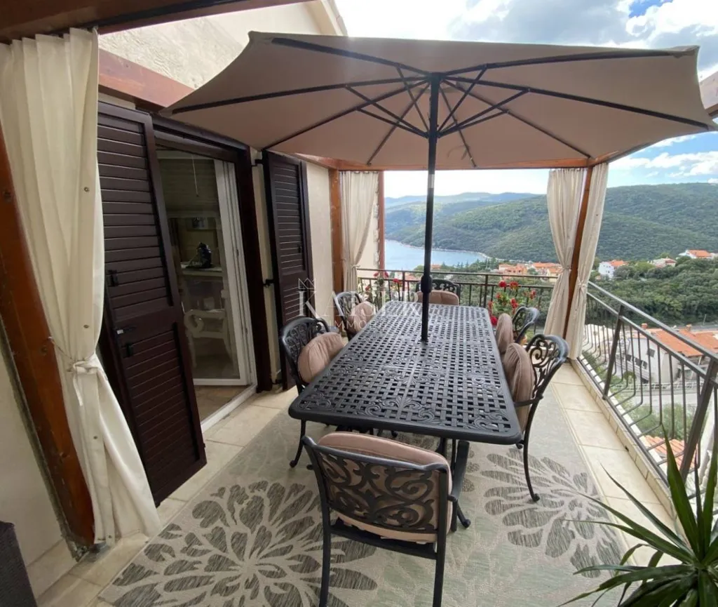 Terrasse - Penthouse with Sea View in Rabac, Labin