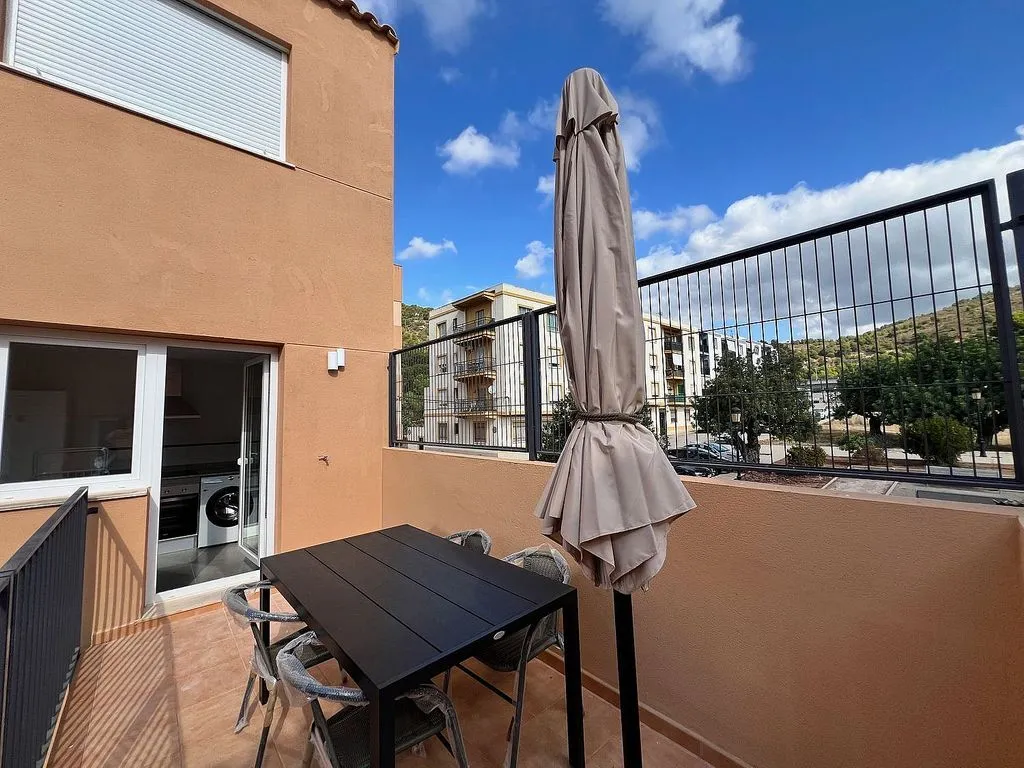 Terrasse - Terraced House with Terrace in Petrés