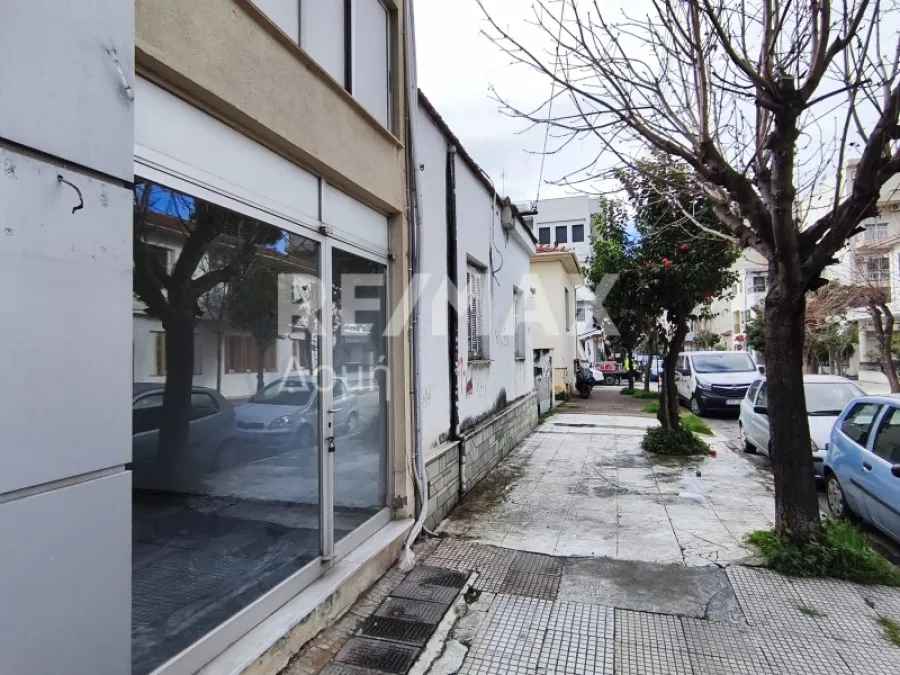 Esterno - Retail Unit with High Visibility in Volos