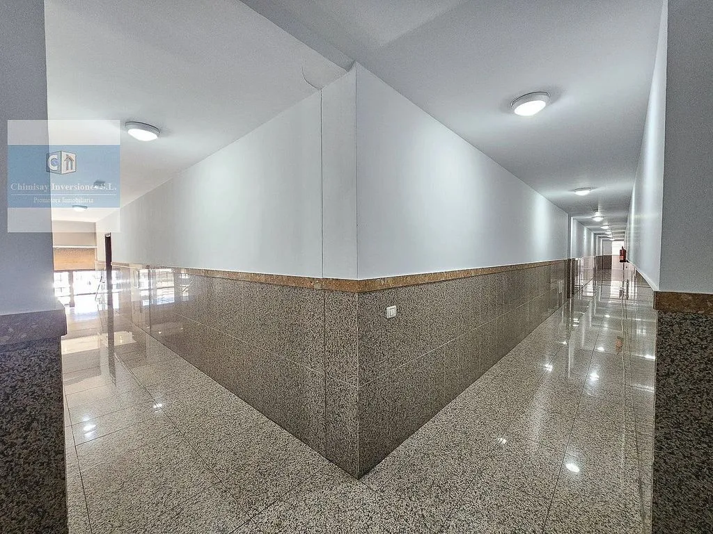 hallway_entrance