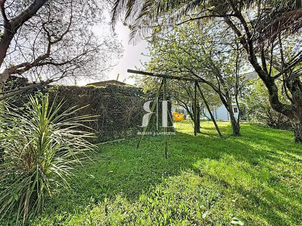 Aed - Two-Unit House with Garden in Caudan Centre