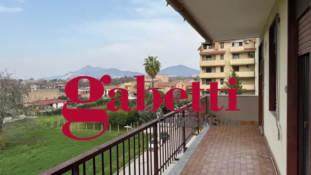 Balcon - Apartment with Triple Balcony in San Nicola La Strada