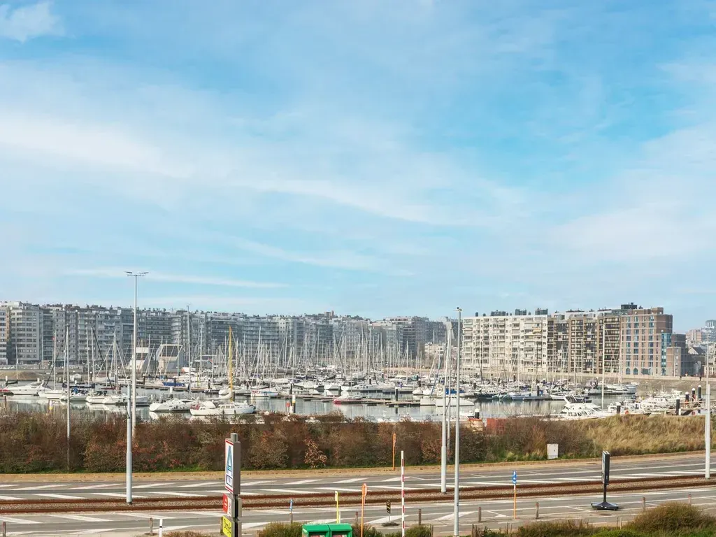 Rõdu - Duplex Apartment with Terraces in Blankenberge