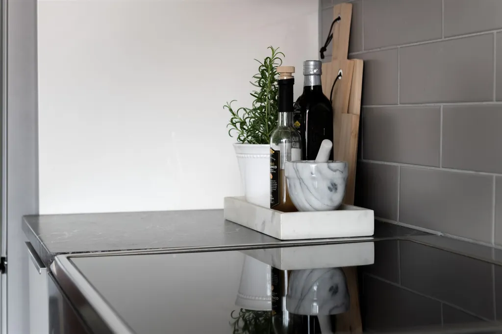 Köök - Two-Bedroom Flat with Balcony in Ekeby