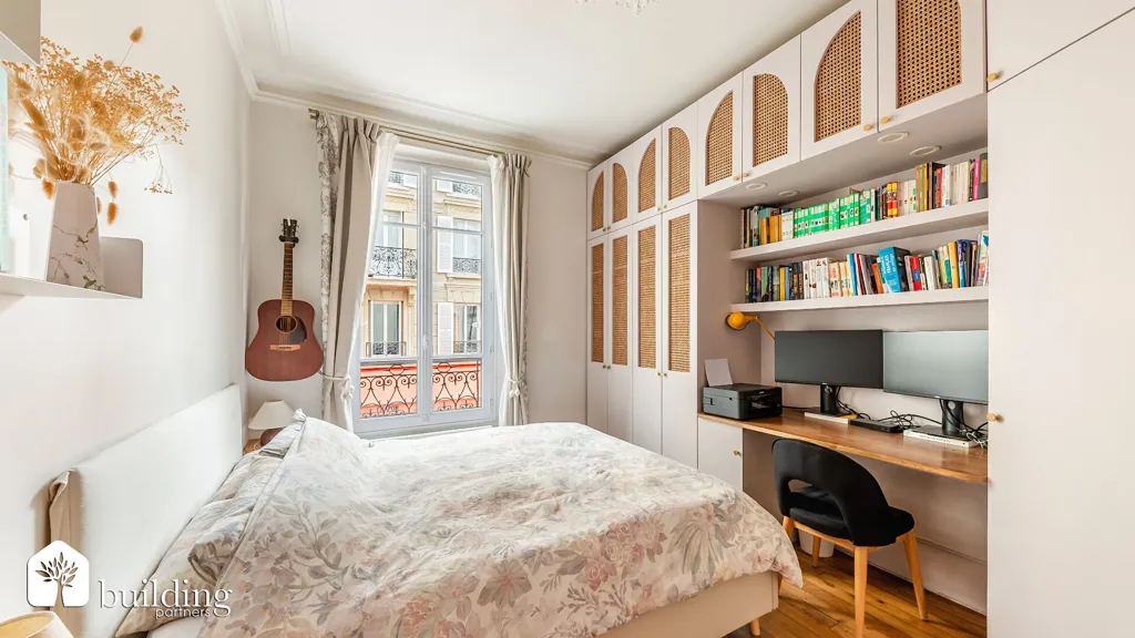 Chambres - Appartement avec vue sur le marché à Levallois-Perret