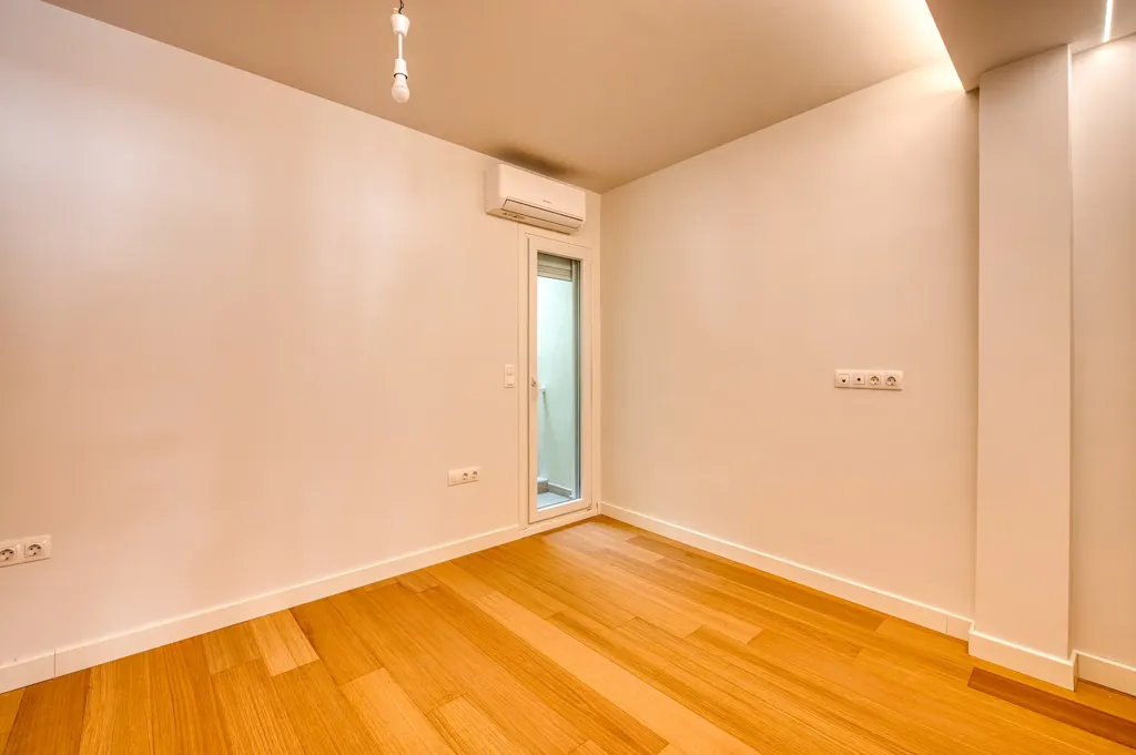 Rooms - 3-bedroom apartment in Thessaloniki