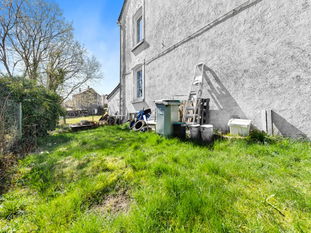 Giardino - 2-Bedroom Renovation Project in Léglise