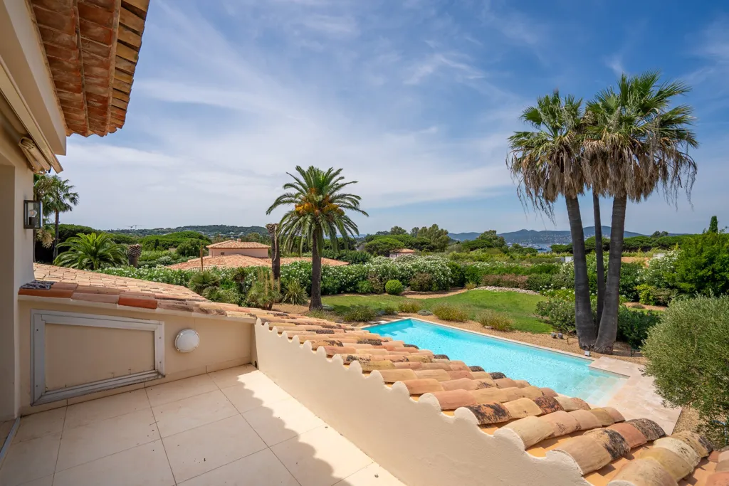 Bassein - Villa with Sea View in Saint-Tropez