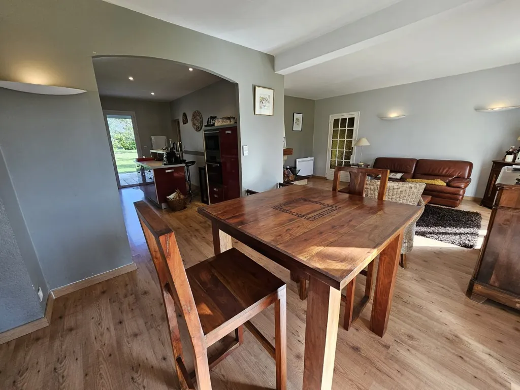 Söögituba - Exceptional House with Pool near Périgueux
