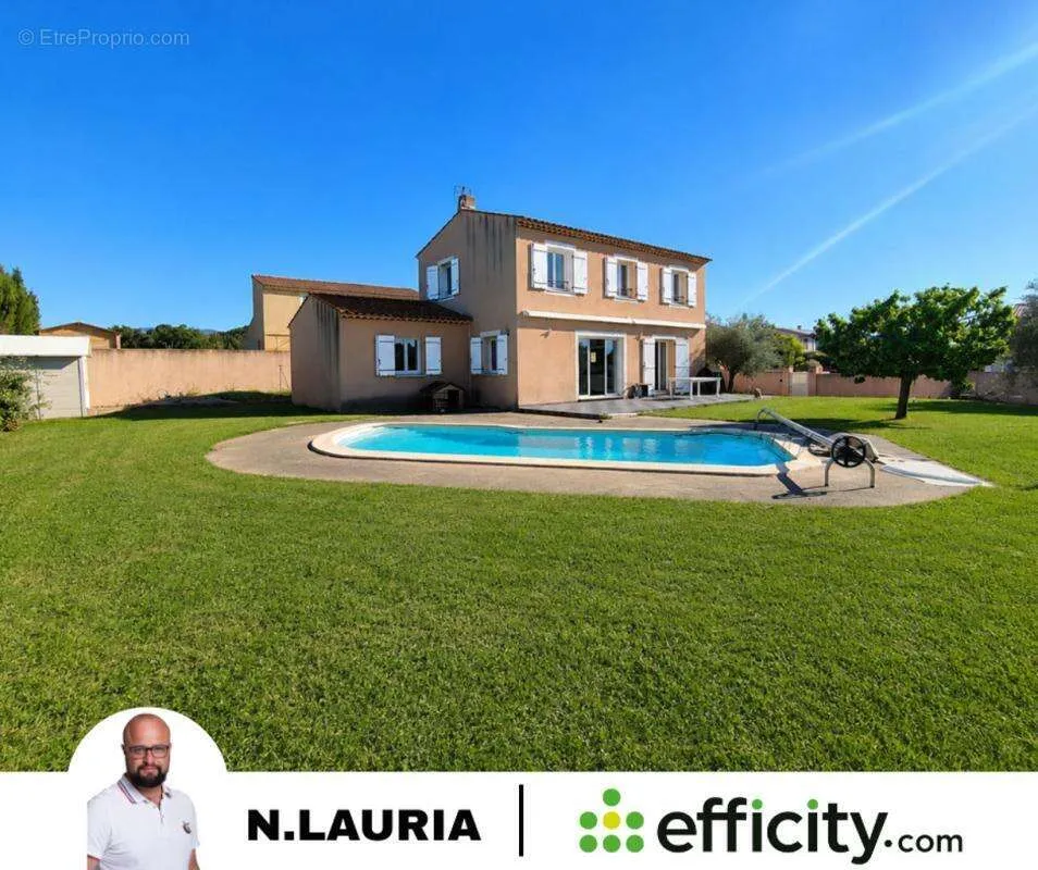 Extérieur - Villa Familiale avec Piscine à Pertuis