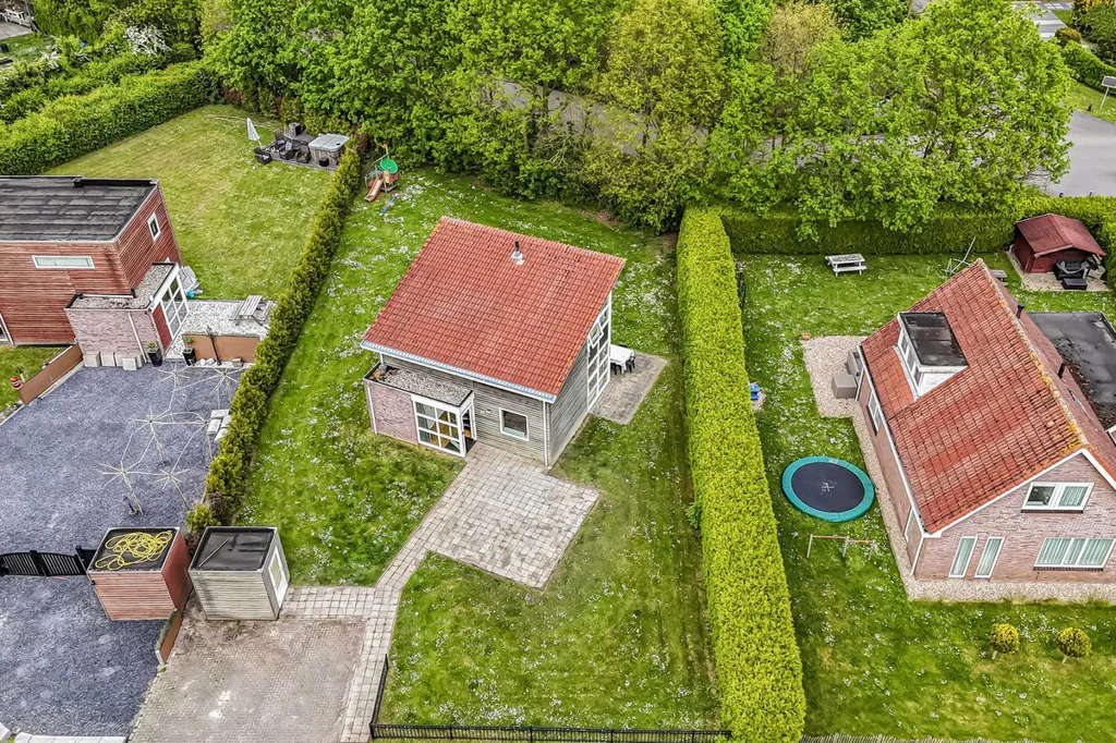 Õhuvaade - Villa with Large Garden in Zeewolde