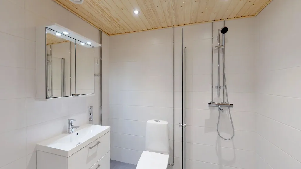 Vannitoad - Modern Flat with Balcony in Kivistö, Vantaa