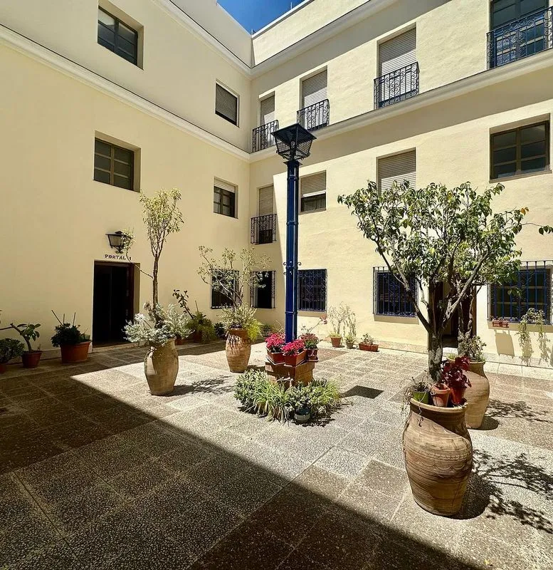 Aed - Modernised 1-Bed Flat near Alfalfa Square