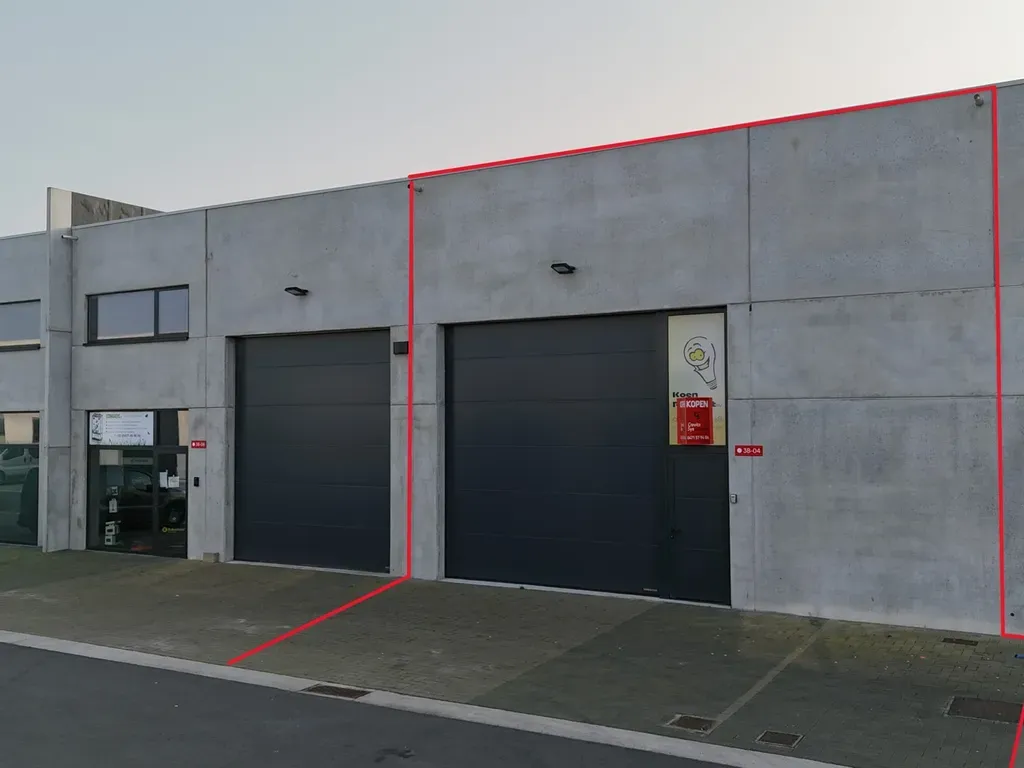 Extérieur - Unité KMO avec 2 Places de Parking à Ichtegem