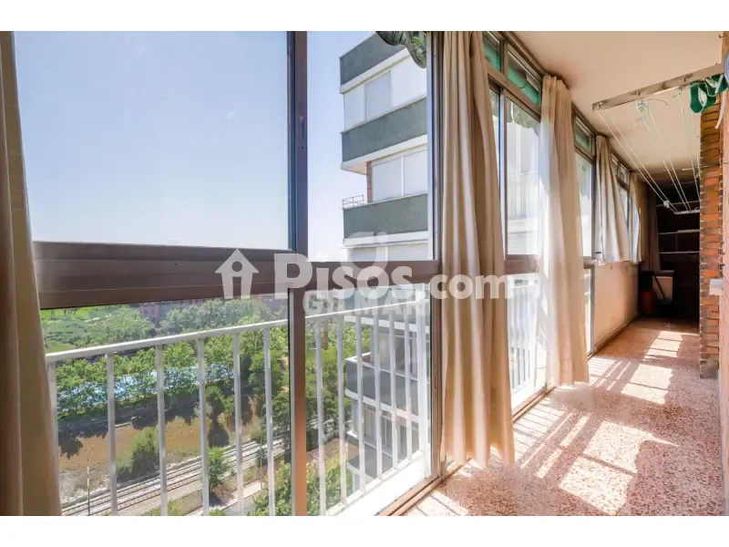 Rõdu - Apartment with Skyline Views in Arganzuela