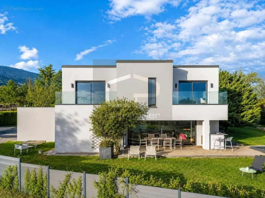 Esterno - Contemporary Villa with Panoramic Views in Crozet