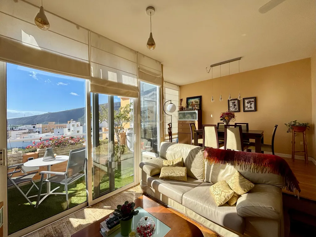 Elutuba - Duplex with Terrace in Güímar