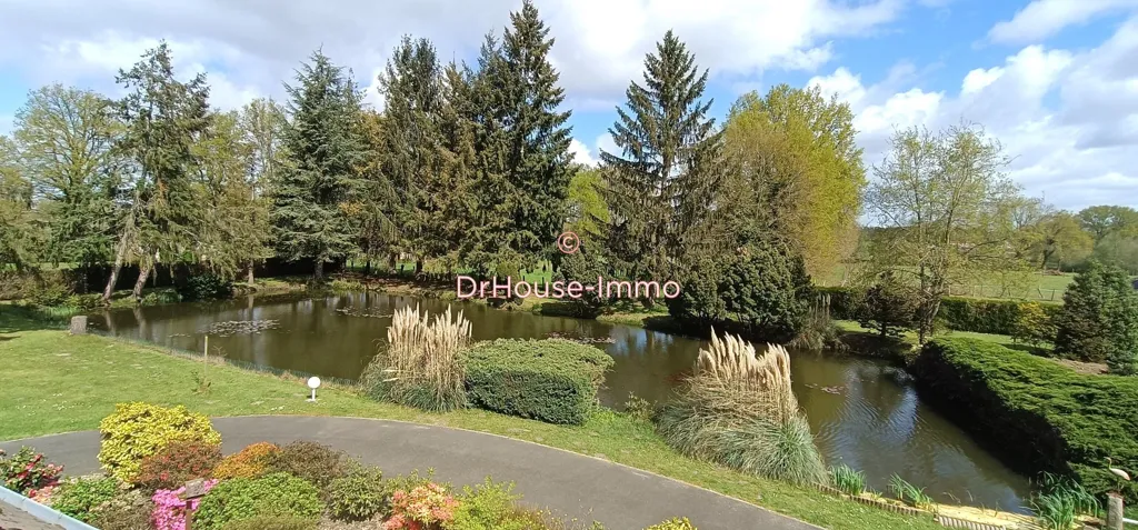 Aed - Spacious House with Landscaped Garden in Quiet Setting