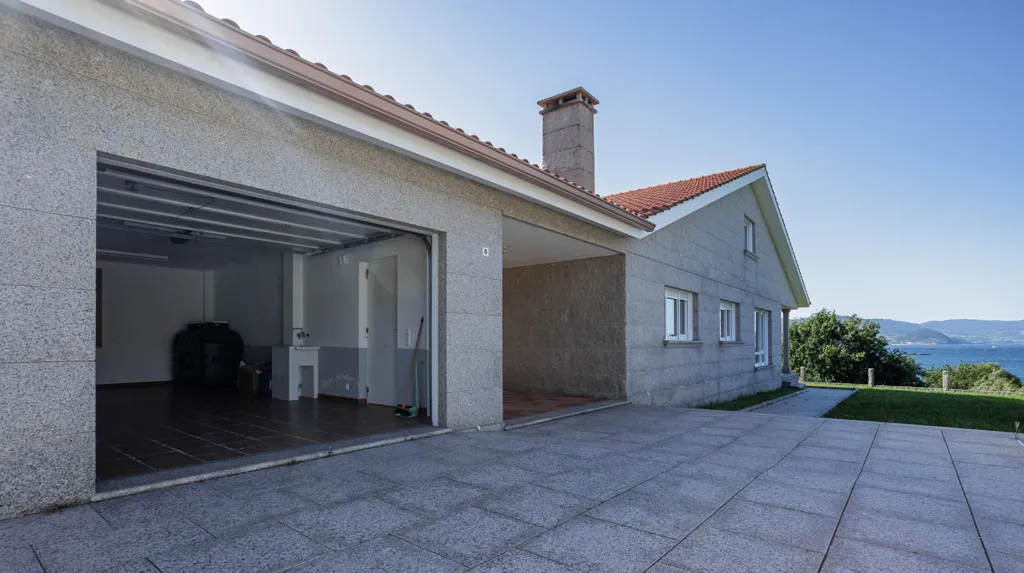 Terrass - New Villa with Sea Views in Poio