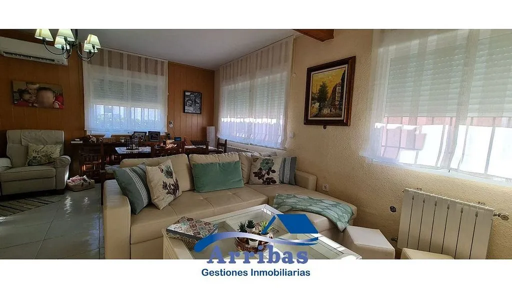Séjour - Chalet with Pool in Escalona