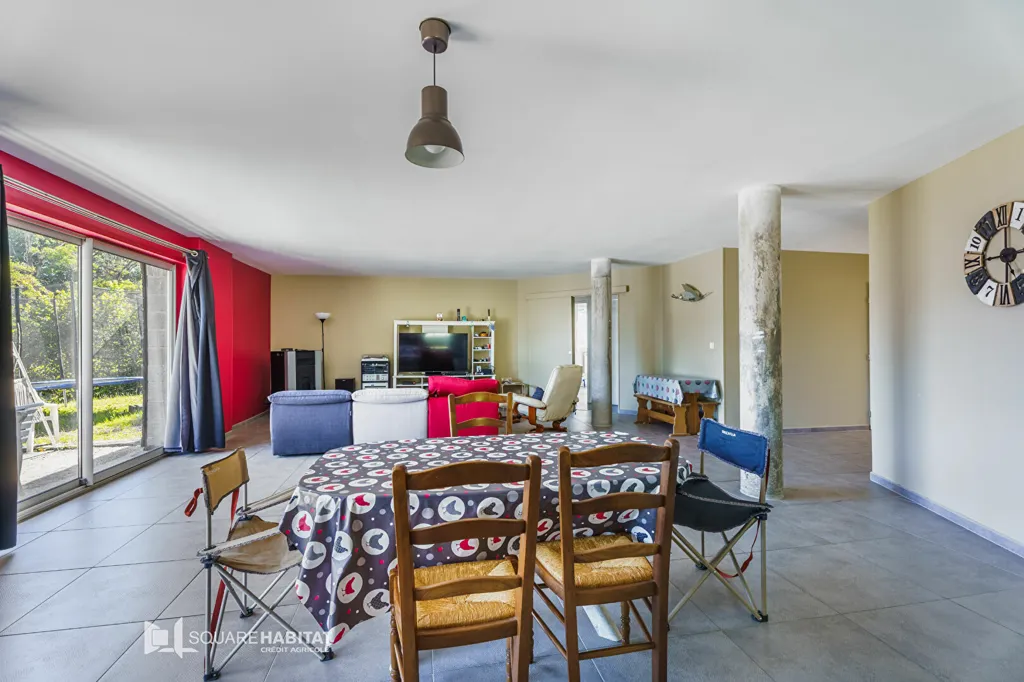 Dining Room - Renovated House with Garden in Glanon