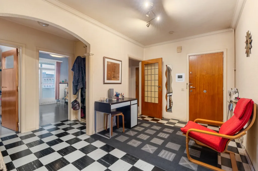 Ingresso - Spacious Apartment with Terrace in Jette Centre