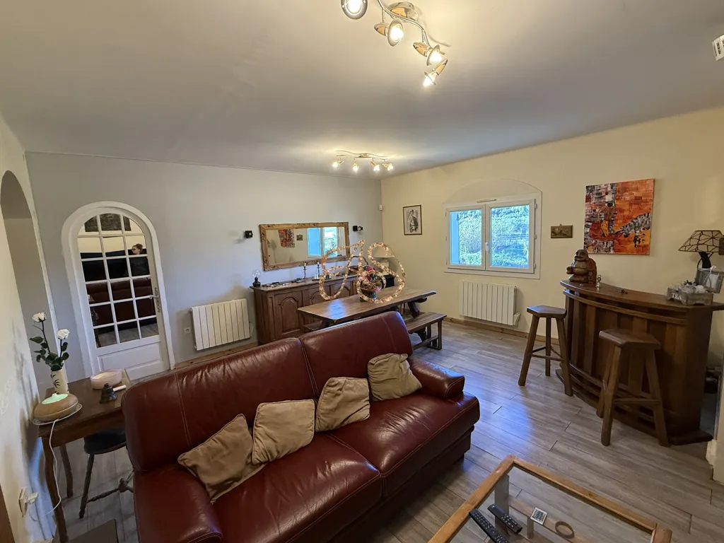 Elutuba - Spacious Apartment with Balcony in Marguerittes