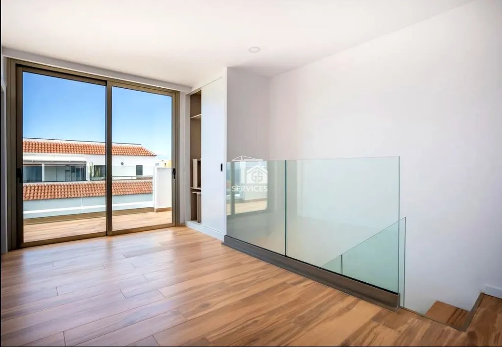 Ingresso - New Build Duplex with Rooftop Pool in Los Gigantes